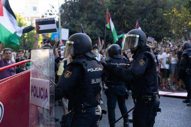 Altercados en la última etapa de La Vuelta. Fuente CordonPress.