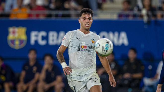 Hugo Duro ante el FC Barcelona (Foto: VCF)