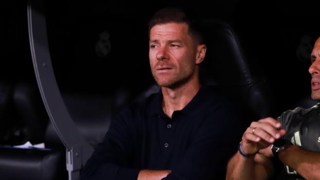 Xabi Alonso debutará en el Ciutat de Valencia como técnico (foto: Cordon Press).
