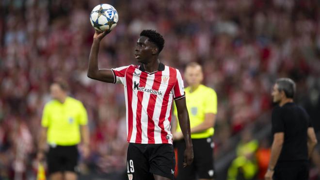 Adama Boiro en acción ante el Arsenal en Champions en San Mamés (Foto: Athletic Club).