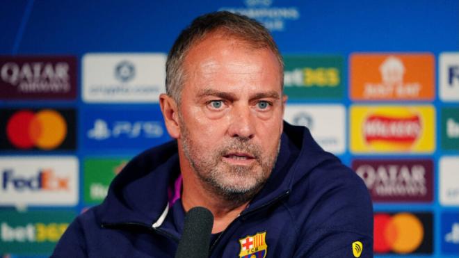 Hansi Flick en rueda de prensa previa a la Champions (Cordon Press)