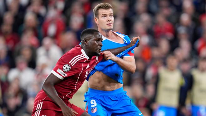 Alexander Sorloth en el Liverpool-Atlético (Europa Press)