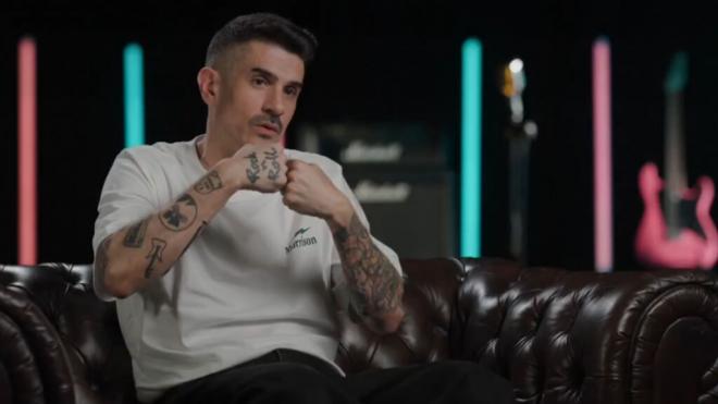 Álvaro Benito en su documental 'Cicatrices' (Movistar)