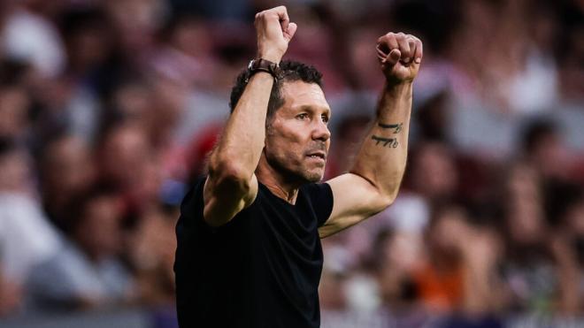 Diego Simeone recupera en el Atlético de MAdrid a Julián Álvarez, David Hancko y Álex Baena (Co