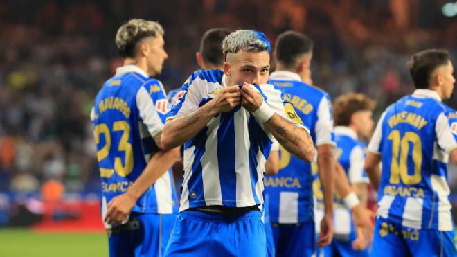 David Mella celebra uno de sus goles en con el Deportivo (Foto: LALIGA).