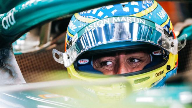 Fernando Alonso, en Bakú (Foto: Aston Martin).