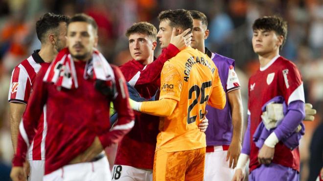 Julen Agirrezabala ante el Athletic (Foto: Athletic Club)