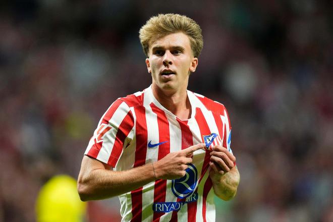 Pablo Barrios en un partido del Atlético de Madrid (Foto: Cordon Press)