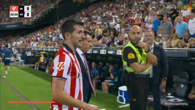 La expulsión de Dani Vivian en Mestalla.