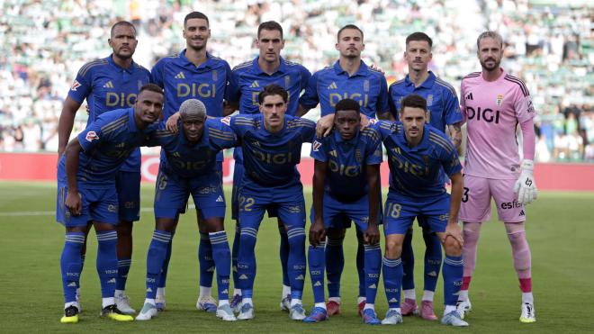 Alineación del Real Oviedo ante el Elche (Foto: LALIGA).