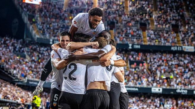 Alegría de gol en Mestalla (Foto: Valencia CF)