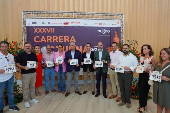 La XXXVII Carrera Nocturna del Guadalquivir bate su récord histórico