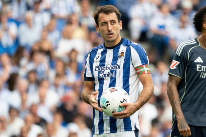 Mikel Oyarzabal, en un partido de la Real Sociedad (Foto: LaLiga).