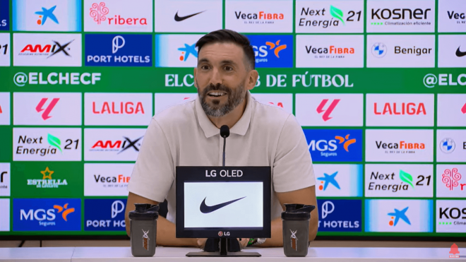 Eder Sarabia, en rueda de prensa.