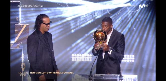 Ousmané Dembélé se impone a Lamine Yamal en el Balón de Oro 2025 (captura Movistar +)