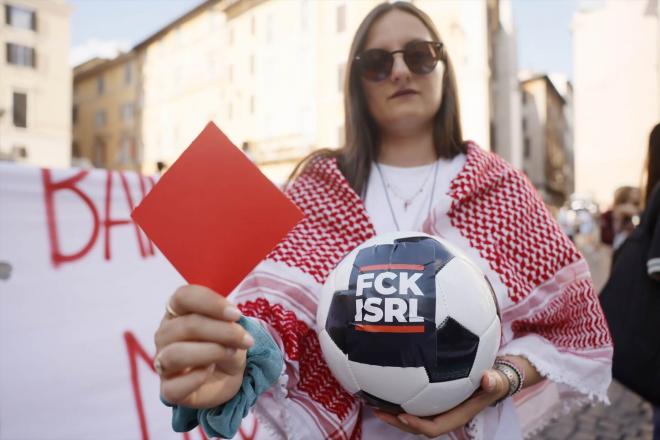 Protestas para sacar a Israel de las competiciones deportivas en Roma, Italia (Foto: EuropaPress).