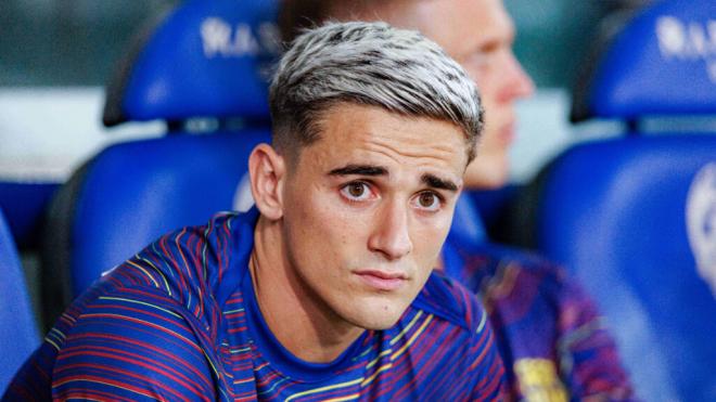Gavi en el banquillo del FC Barcelona (Cordon Press)