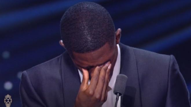 Dembélé llorando al hablar de su madre (Movistar +)