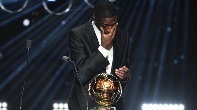 Dembélé llorando en la gala del Balón de Oro (Redes Sociales)