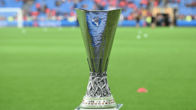 Trofeo de la Europa League (Foto: EFE).