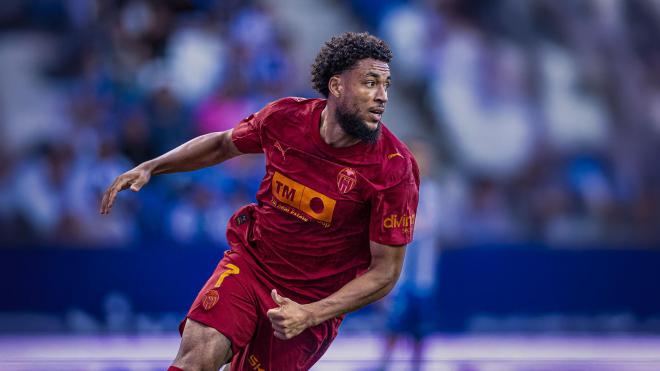 Arnaut Danjuma ante el Espanyol (Foto: Valencia CF)
