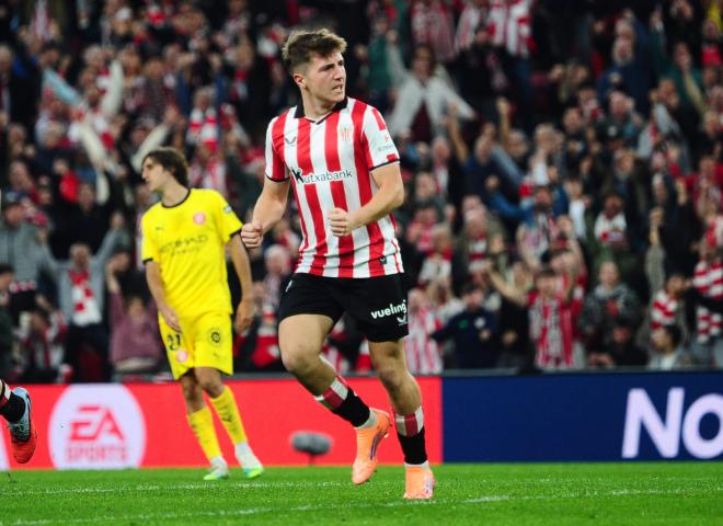 Mikel Jauregizar celebra su gol en el Athletic-Girona (Foto: LALIGA).