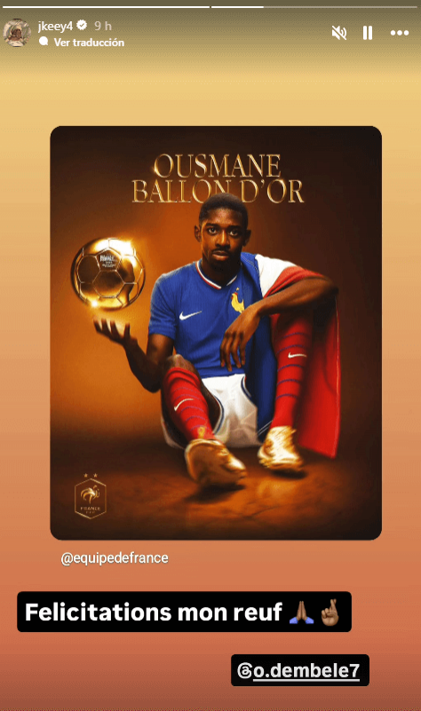 Joules Koundé felicitando a Dembélé por el Balón de Oro (@jkeey4)