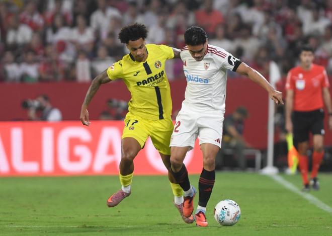 Gabriel Suazo, ante el Villarreal (Foto: Kiko Hurtado).