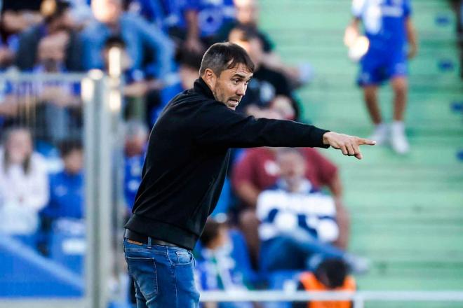 Eduardo Coudet, en el Getafe-Alavés (Foto: LaLiga).