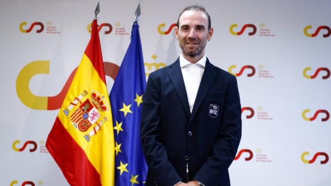 Alejandro Valverde siendo presentado como seleccionador del combinado nacional (Europa Press)