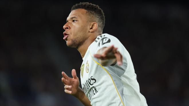 Kylian Mbappé celebra un gol ante el Levante (Foto: Europa Press)