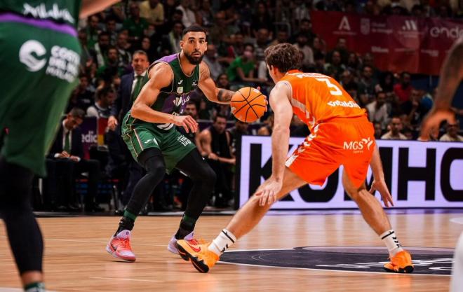 Unicaja Málaga vs Valencia Basket en la Supercopa