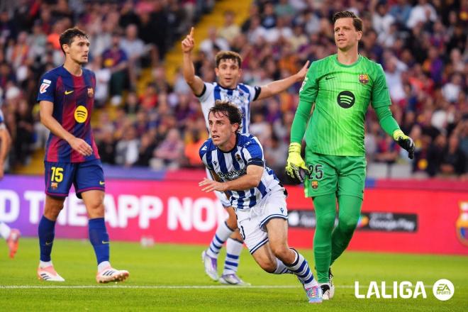 Odriozola celebra su gol ante el Barcelona. (Foto: LALIGA)