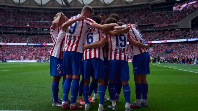 Los jugadores del Atlético de Madrid contra el Real Madrid (Fuente: Cordon Press)