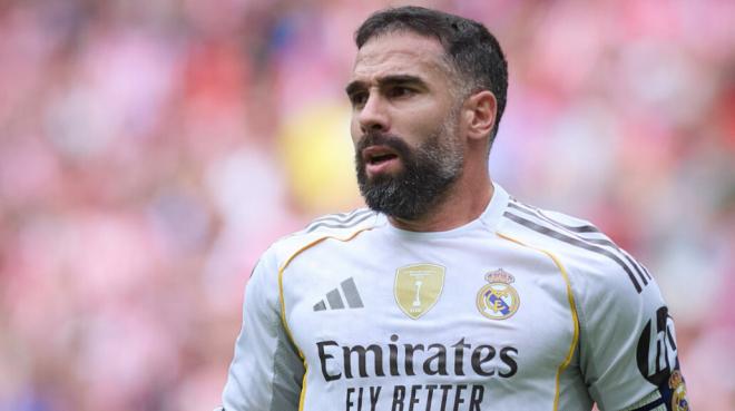 Dani Carvajal en un partido con el Real Madrid frente al Atlético de Madrid (Cordon Press)