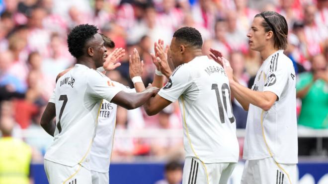 Los jugadores del Real Madrid celebrando un gol (Fuente: Europa Press)