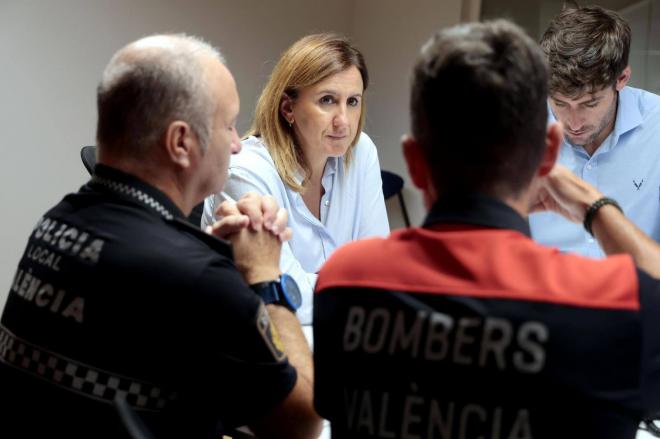 Maria José Catalá reunida con el CECOPAL