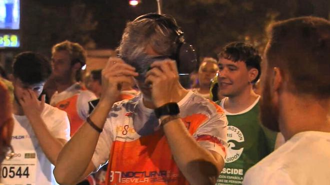 Pablo Alfaro, en la Carrera Nocturna de Sevilla (Imagen: ElDesmarque).