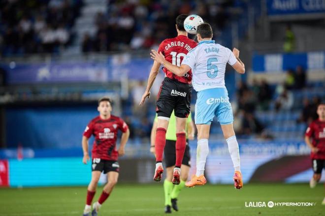 Tachi, en una jugada del Mirandés-Real Zaragoza (FOTO: LALIGA).