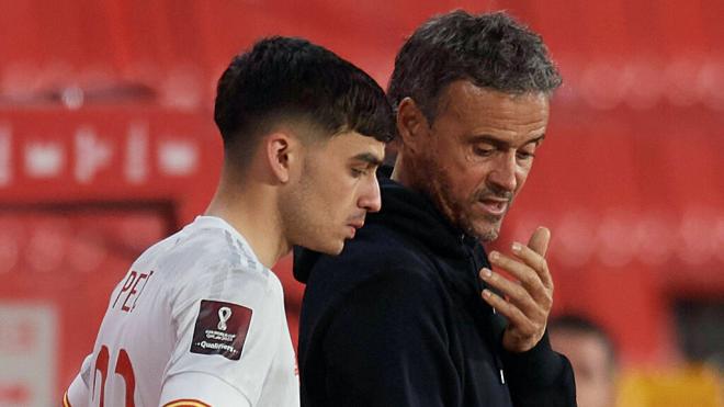 Pedri y Luis Enrique en la Selección Española (Cordon Press)