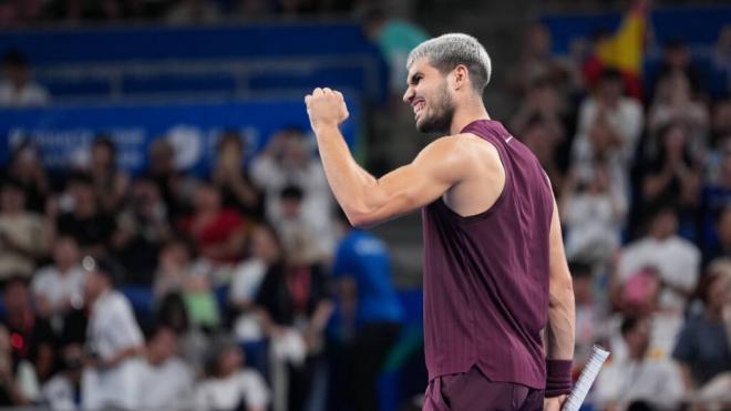 Carlos Alcaraz se impuso a Taylor Fritz en la final de Tokio (Cordon Press)