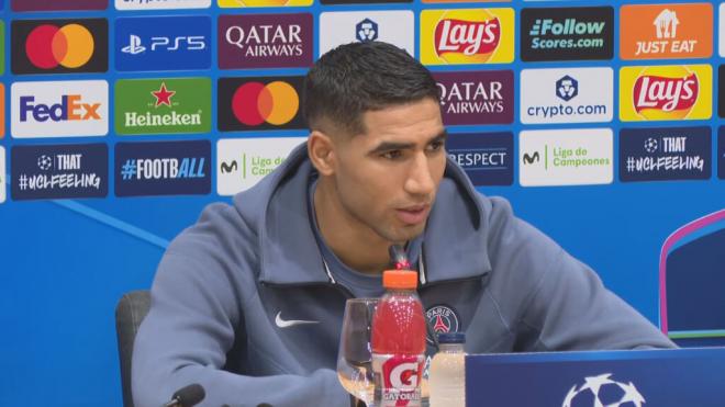 Achraf, en rueda de prensa (Foto: ElDesmarque)