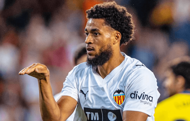 Gol de Danjuma hasta el Oviedo (Foto: Valencia CF)