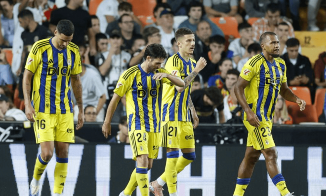 Gol del Oviedo en Mestalla (Foto: LALIGA)
