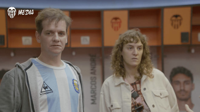 Jero Feixas en Valencia junto a José de Cabo, su esposa