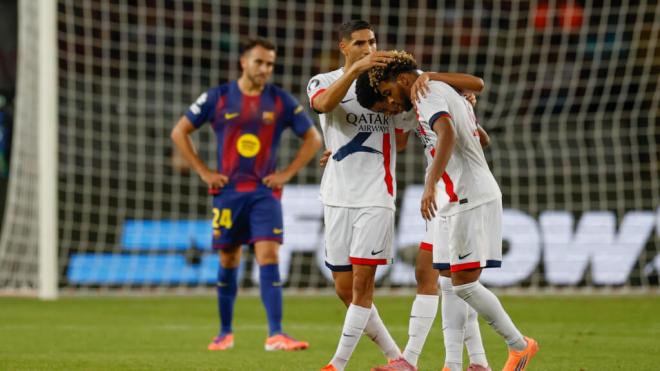 Los jugadores del PSG celebrando ante el Barcelona (Fuente: EFE)