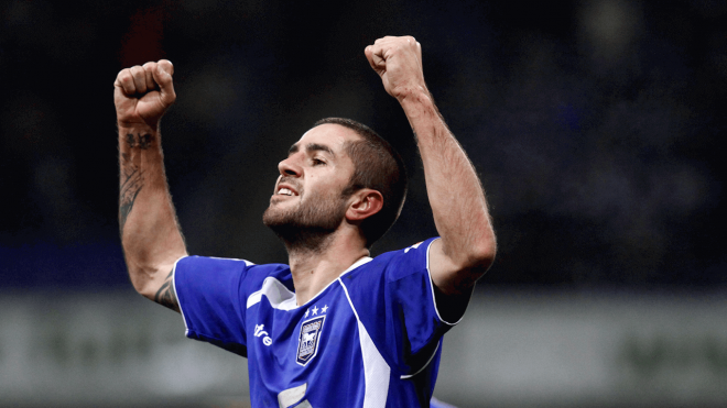 Pablo Couñago celebra un gol con el Ipswich Town (Foto: IT).