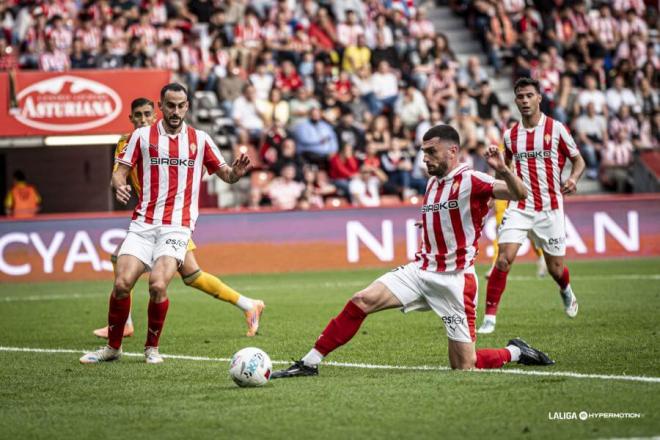 Lance de un partido del Sporting esta temporada (Foto: LALIGA).