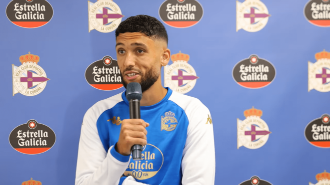 Zakaria Eddahchouri, en declaraciones con el Deportivo.