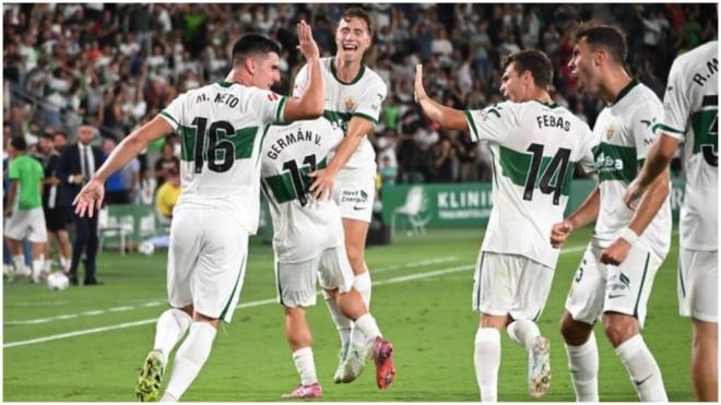 Imágenes del Elche - Alavés. (LaLiga)